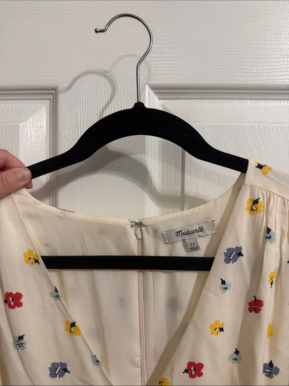 Madewell Cream Floral V-Neck Short Sleeve Dress - Picture 3 of 4